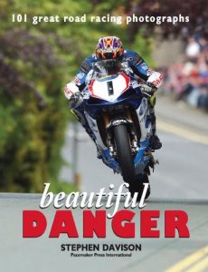 Baixar Beautiful Danger: 101 Great Road Racing Photographs, Road Racing Legends 1 pdf, epub, ebook